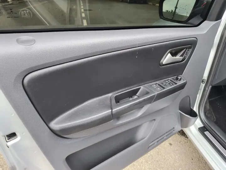 FOX 1.6 MI Rock IN RIO 8V