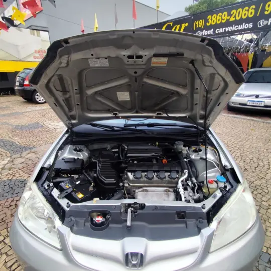 Civic Sedan LXL 1.7 16V 130cv Mec 4p