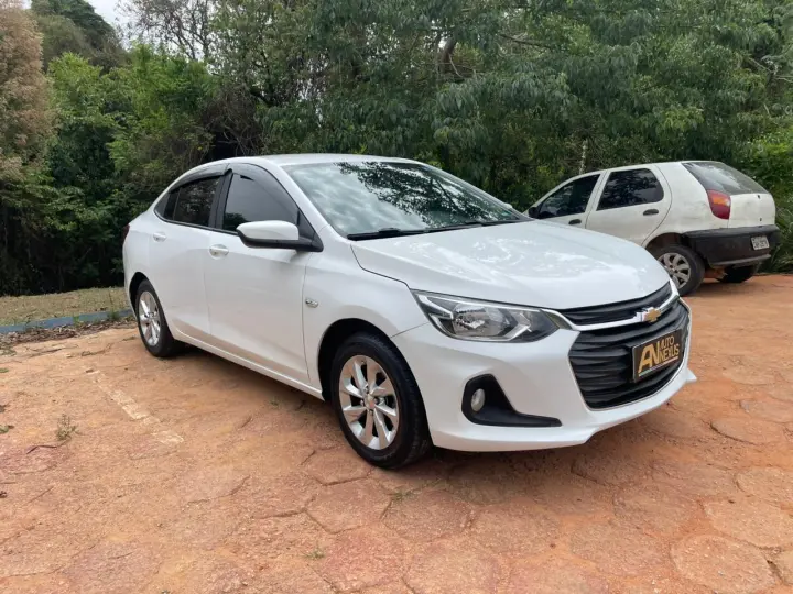 ONIX 1.0 Turbo Plus LTZ