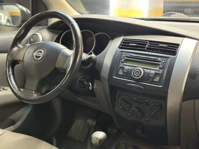 LIVINA - 1.6 SL 16V 4P MANUAL