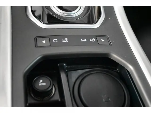 RANGE ROVER EVOQUE - 2.0 PURE 4WD 16V 4P AUTOMÁTICO