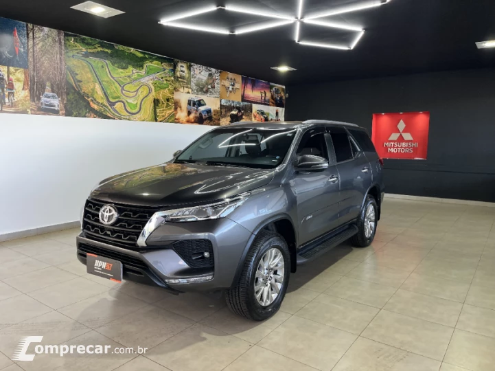 HILUX SW4 2.7 SRV 4X2 16V