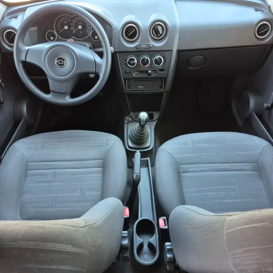 PRISMA  Sed. Maxx/ LT 1.4 8V ECONOF. 4p