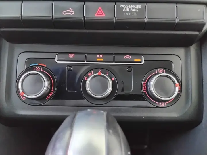 AMAROK 3.0 V6 TDI DIESEL COMFORTLINE CD 4MOTION AUTOMÁTICO