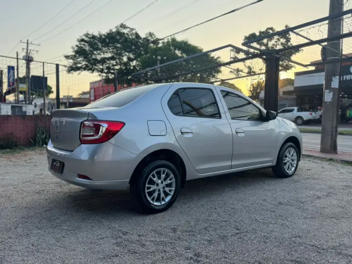 Logan 1.0 12V 4P FLEX SCE ZEN