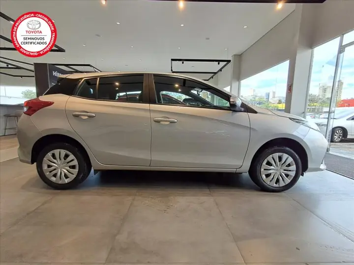 YARIS 1.5 16V FLEX XL MULTIDRIVE