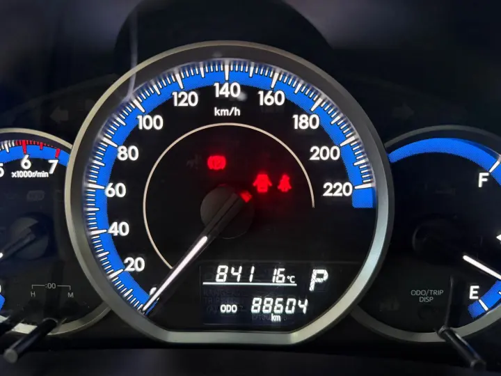 YARIS 1.5 16V XL Plus Connect