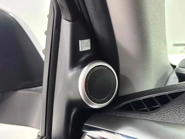 HILUX 2.8 D-4D TURBO DIESEL CD SRX PLUS 4X4 AUTOMÁTICO