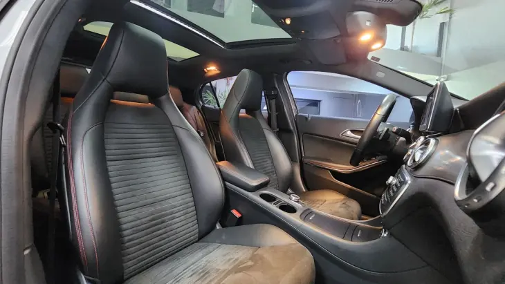 GLA 250 Sport 2.0 TB 16V 4x2  211cv Aut.