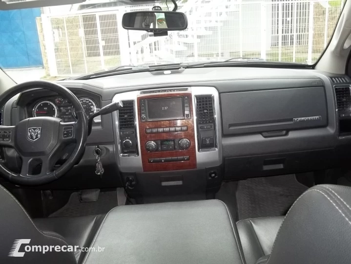 2500 6.7 Laramie 4X4 CD I6 Turbo