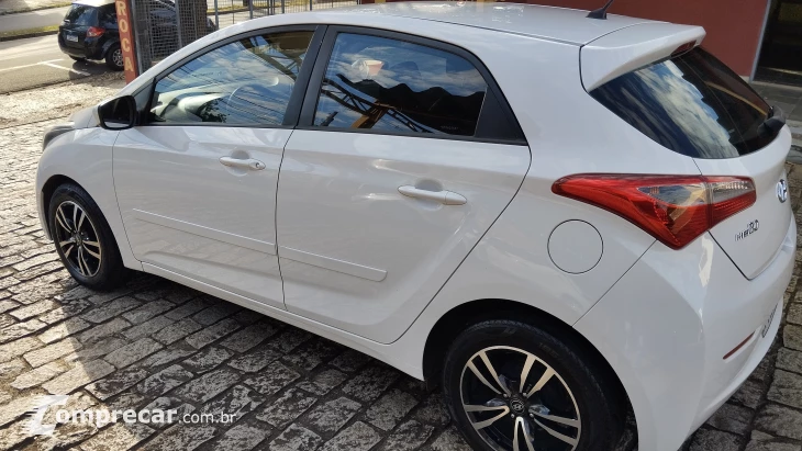 HB20 1.6 Comfort Plus 16V