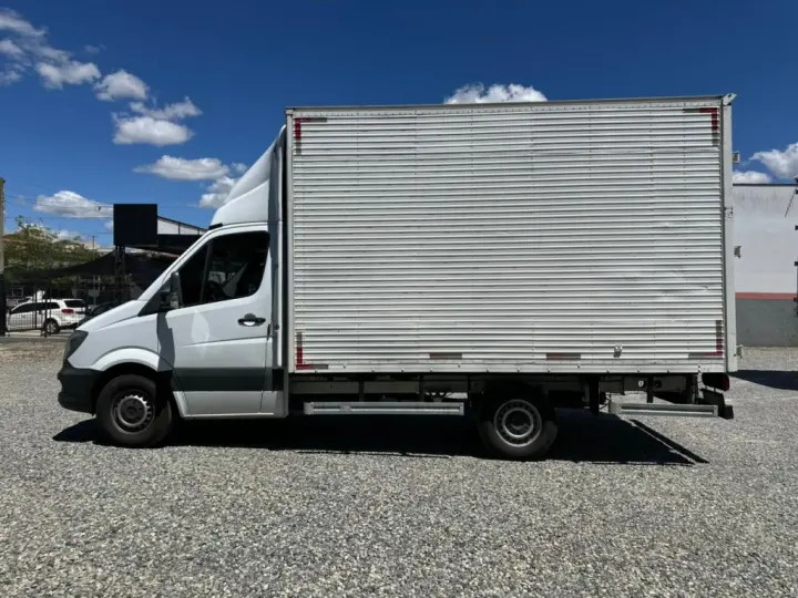 SPRINTER 2.2 CDI DIESEL CHASSIS 415 LONGO MANUAL
