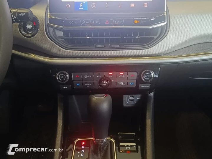 COMPASS 1.3 T270 TURBO LONGITUDE AT6