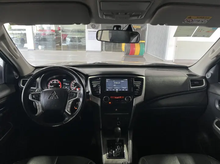 L200 TRITON 2.4 16V Turbo Sport HPE CD 4X4