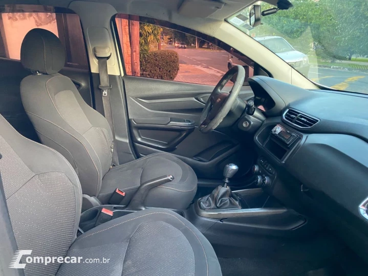 ONIX HATCH LS 1.0 8V FlexPower 5p Mec.