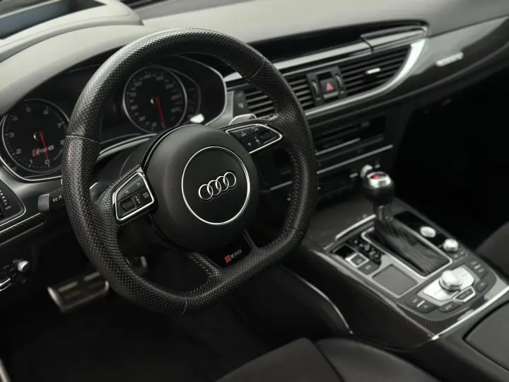 RS6 4.0 AVANT V8 32V BI-TURBO GASOLINA 4P TIPTRONIC