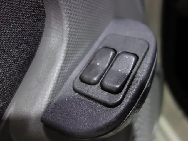 PALIO - 1.0 MPI ATTRACTIVE 8V 4P MANUAL