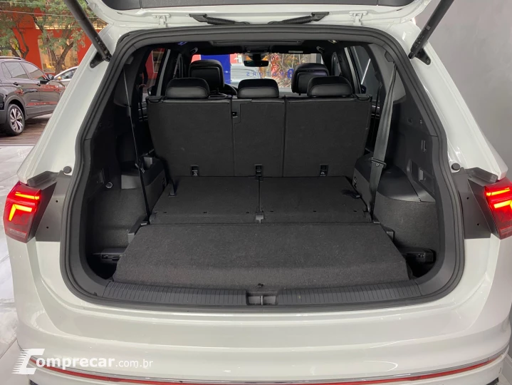 TIGUAN Allspac R-Line 300 TSI 2.0