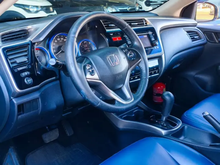 CITY Sedan EX 1.5 Flex 16V 4p Aut.