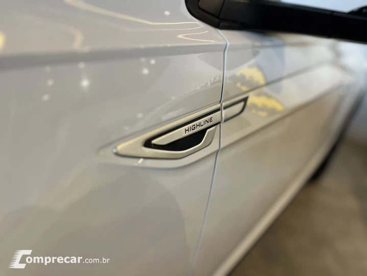 Nivus 1.0 4P FLEX 200 TSI HIGHLINE AUTOMÁTICO