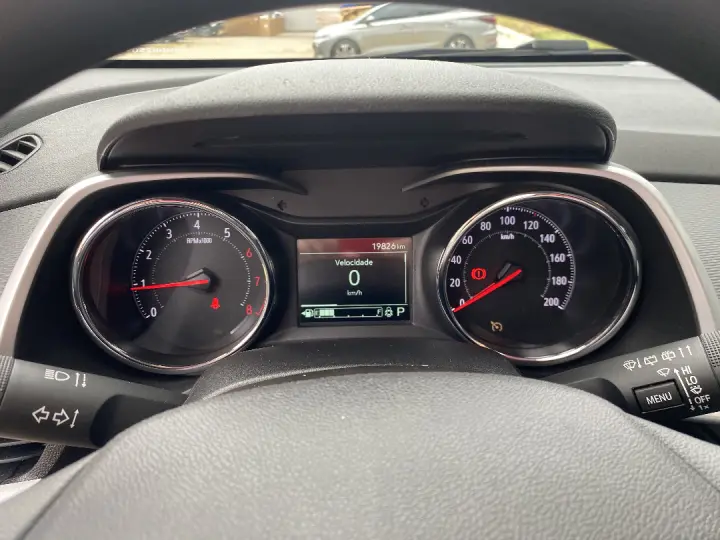 TRACKER 1.0 TURBO FLEX LTZ AUTOMÁTICO