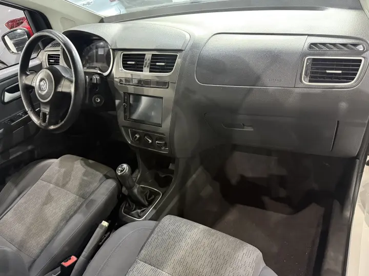 FOX 1.0 MI 8V FLEX 4P MANUAL