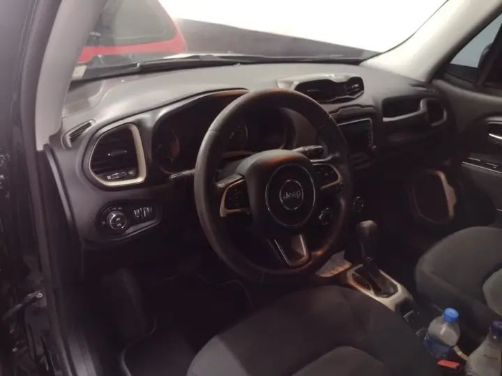 RENEGADE 1.8 16V Sport