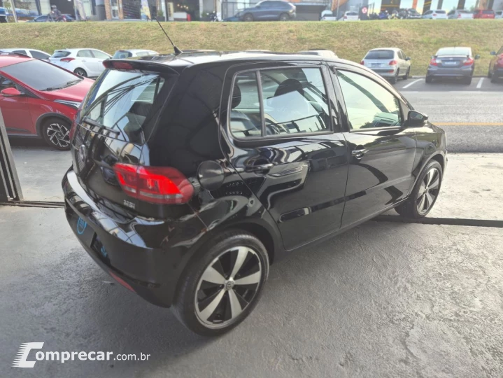 Fox Trendline 1.6 Flex 8V 5p