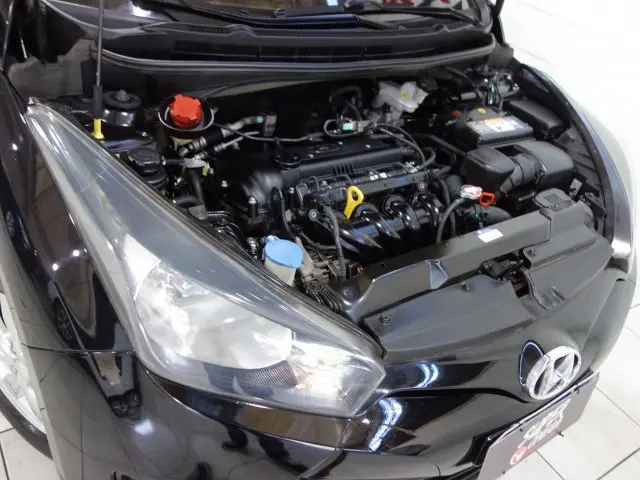 HB20 - 1.6 COMFORT STYLE 16V 4P AUTOMÁTICO