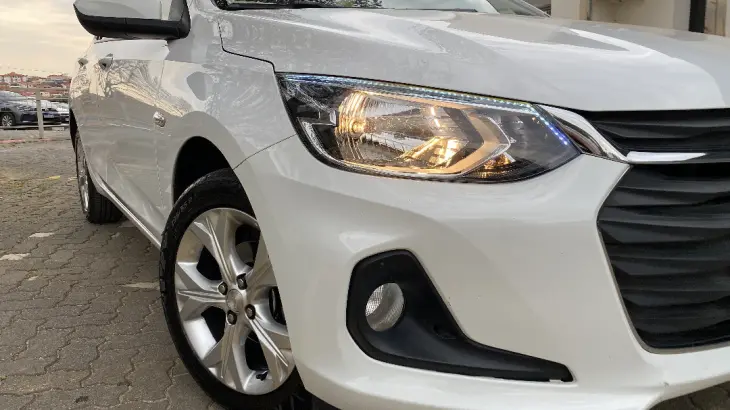 ONIX 1.0 TURBO FLEX PLUS LTZ AUTOMÁTICO