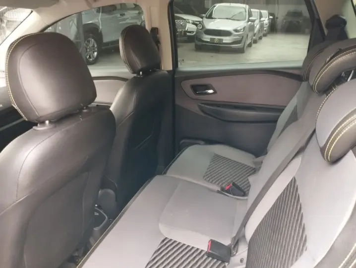 Spin 1.8 4P FLEX ACTIVE7 7 LUGARES AUTOMÁTICO