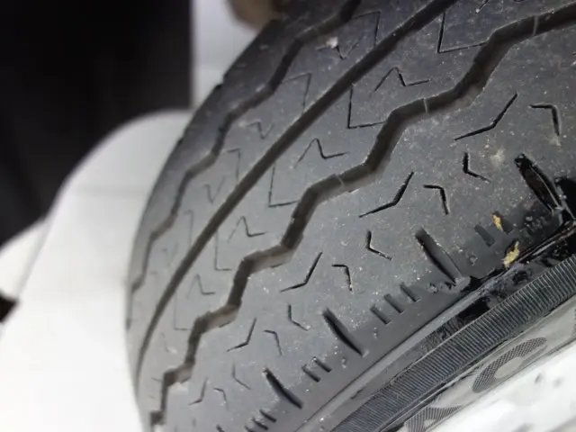 KA - 1.0 TI-VCT SE MANUAL