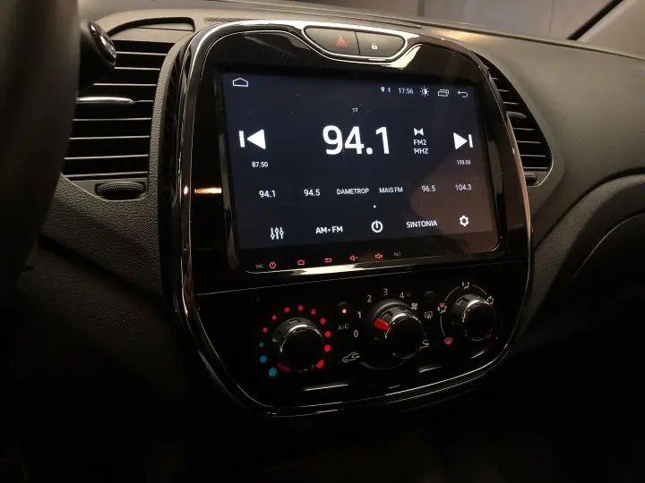 Captur 1.6 16V Sce Flex Life X-Tronic