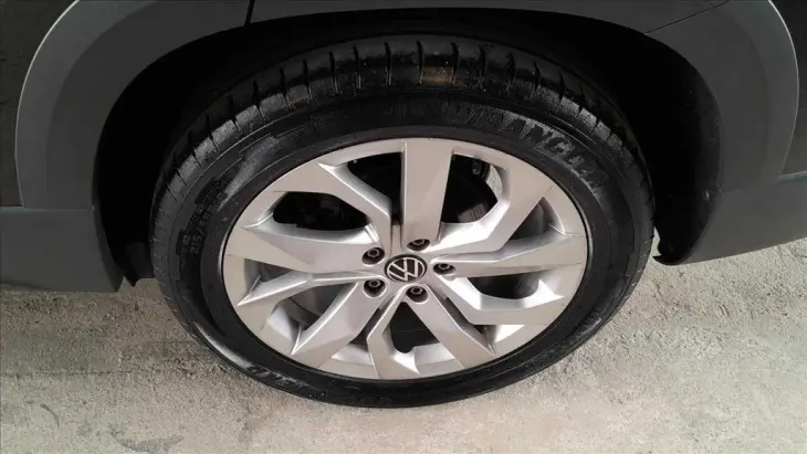 TAOS 1.4 250 TSI TOTAL FLEX COMFORTLINE AUTOMÁTICO