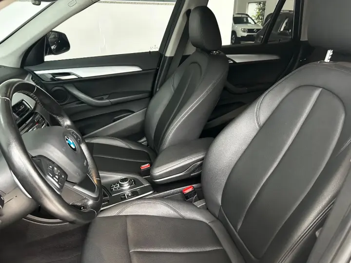 X1 SDRIVE 20i 2.0/2.0 TB Acti.Flex Aut.