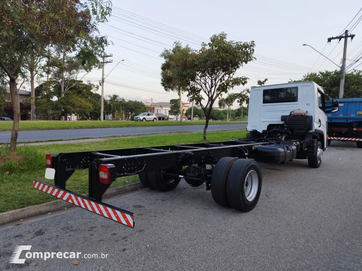 Delivery 11.180 Prime - Chassi