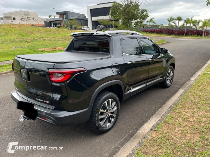 TORO 2.0 16V Turbo Volcano 4WD AT9