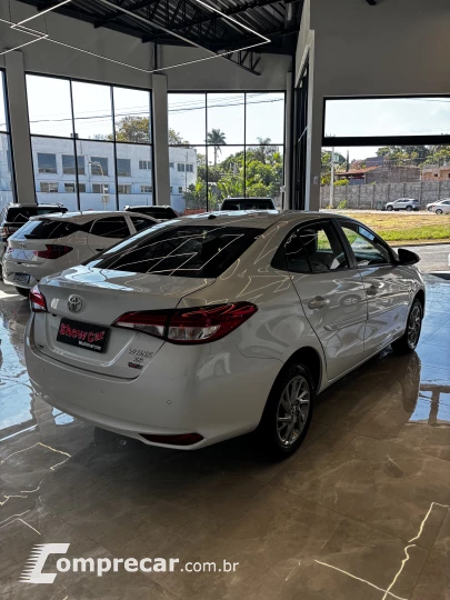 YARIS 1.5 16V Sedan XS