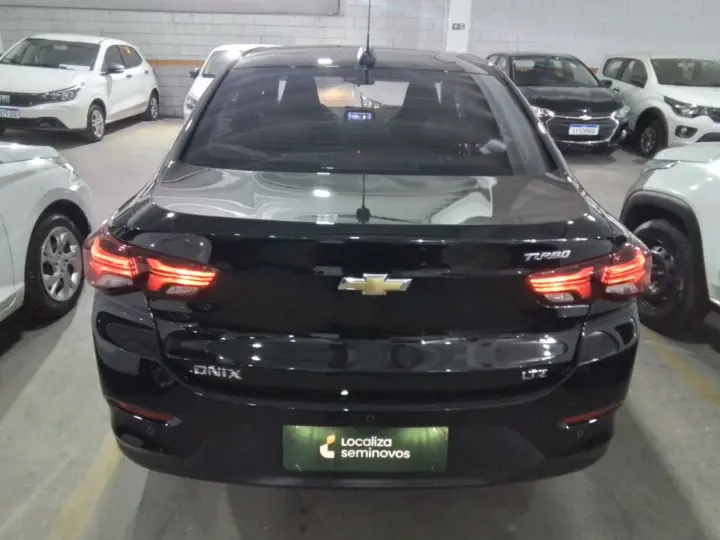 ONIX 1.0 TURBO FLEX LTZ AUTOMÁTICO