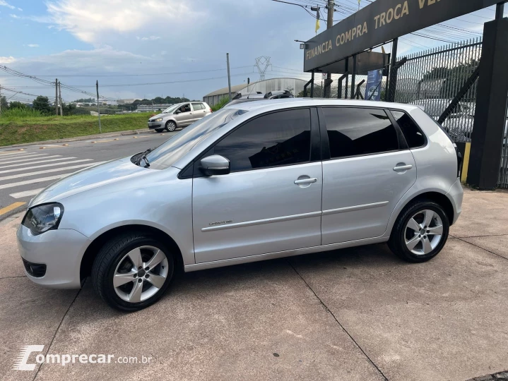 POLO 1.6 MI 8V