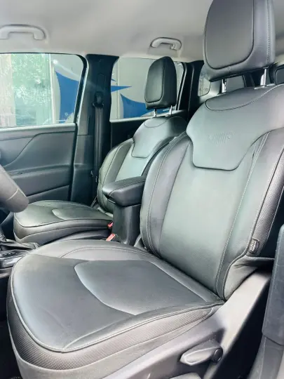 Renegade Long. T270 1.3 TB 4x2 Flex Aut.