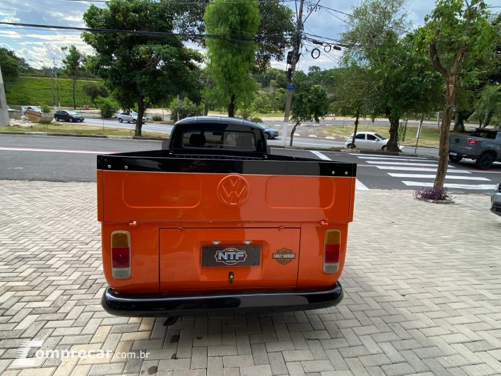 KOMBI 1.6 MI Pick-up CS 8V