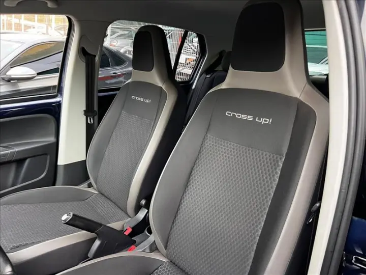 CROSS UP 1.0 TSI 12V