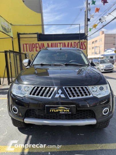 PAJERO DAKAR 3.2 HPE 4X4 7 Lugares 16V