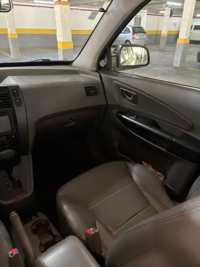 TUCSON 2.0 MPFI GLS 4X2 16V 143cv 2WD