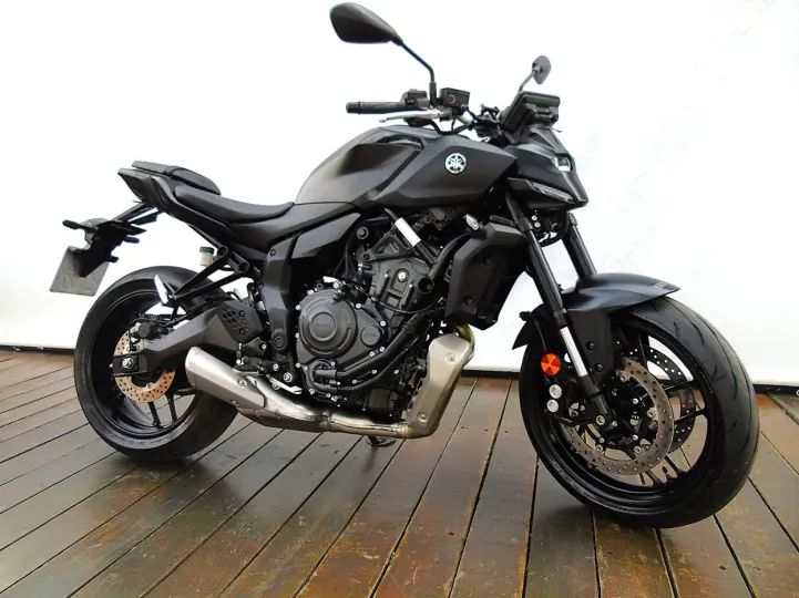 YAMAHA MT-07 CONNECTED ABS