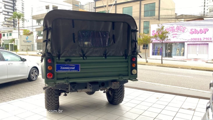 LAND ROVER DEFENDER 2.4 130 4X4 TURBO