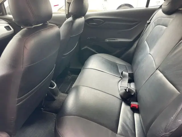 ONIX - 1.0 MPFI LT 8V 4P MANUAL