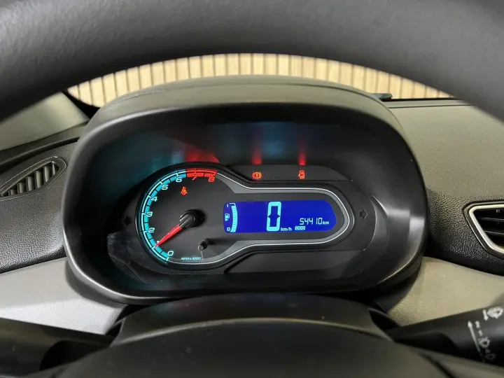 ONIX 1.0 MPFI LT 8V FLEX 4P MANUAL