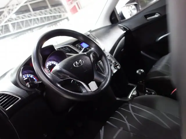 HB20 - 1.0 COMFORT 12V 4P MANUAL